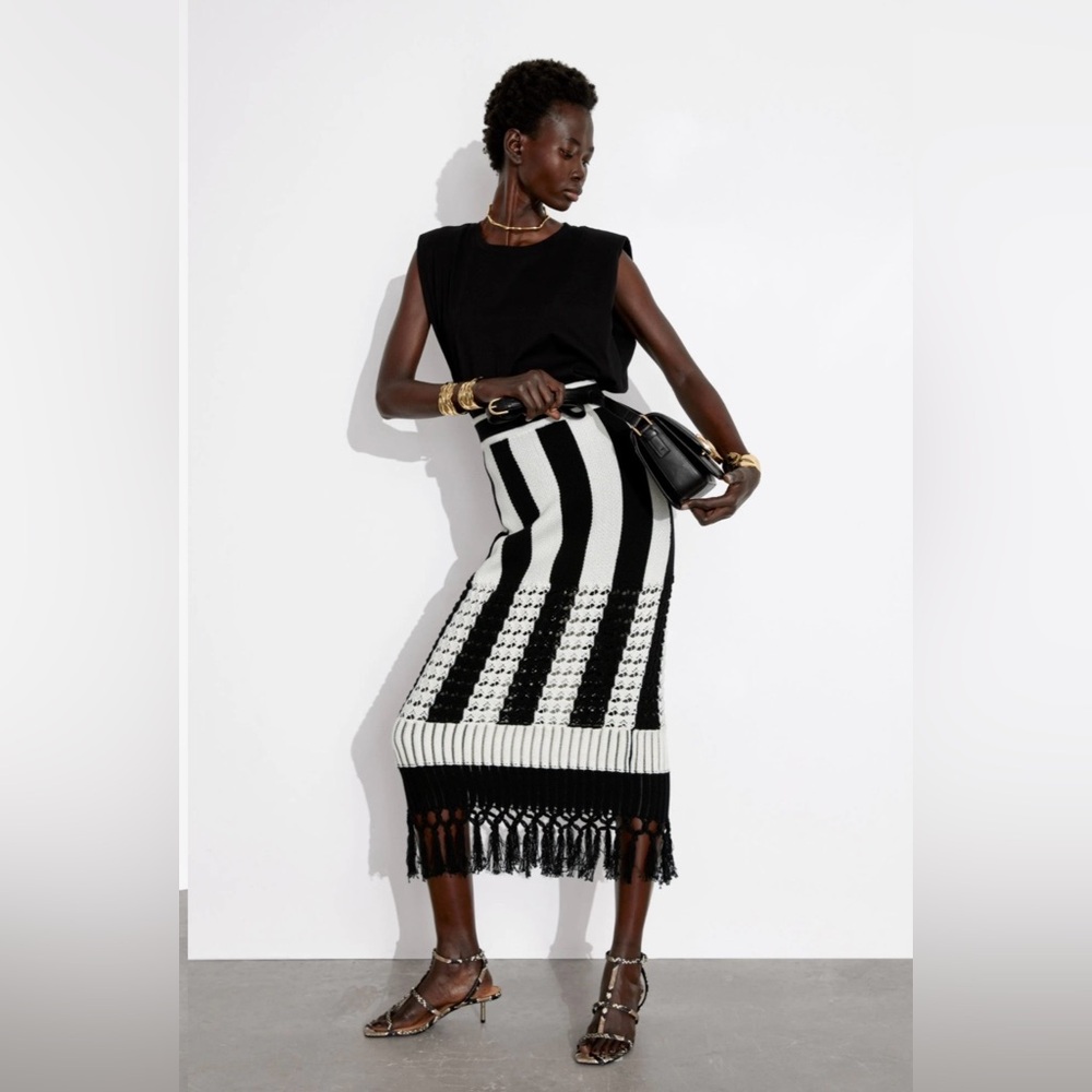 & Other Stories Monochrome Striped Knit Scarf